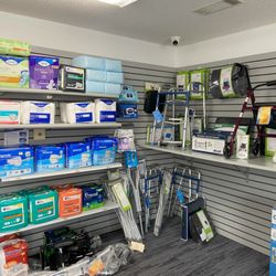 Daniels' Pharmacy & Medical Equipment