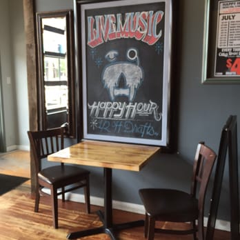 The Walrus - great chalk work - Bars Near Me - Columbus, Ohio