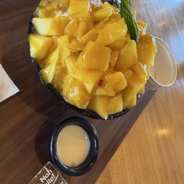 Fresh Mango Bingsoo Fresh Mango Bingsoo