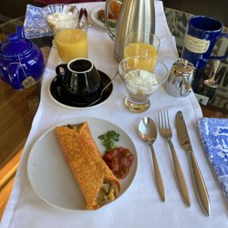 Nobnocket Boutique Inn - Breakfast on Day 1