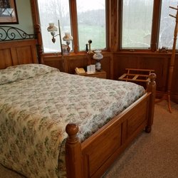 Red Barn Village Bed & Breakfast