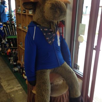 Outlets at Castle Rock - Moose at the Colorado store - Outlet Stores Near Me - Castle Rock, Colorado
