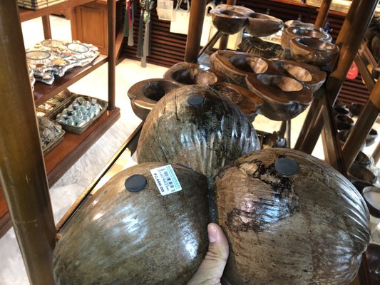 Balikbayan Handicrafts by null
