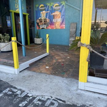 Miches De La Baja - Entrance - Fish & Chips Near Me - Harbor City, California Miches De La Baja - Entrance - Fish & Chips Near Me - Harbor City, California