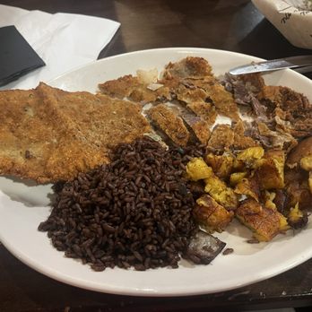 Sergio's Restaurant - Cuban Near Me - Miami, Florida