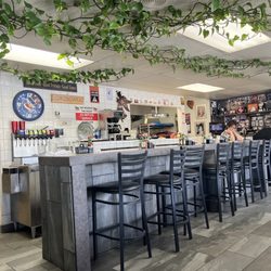 Pete's Cafe - Dining Area