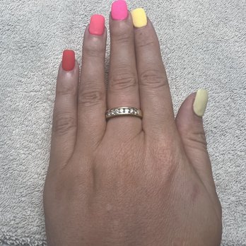 Baly Nails Spa - Nail Salons Near Me - Aberdeen, North Carolina