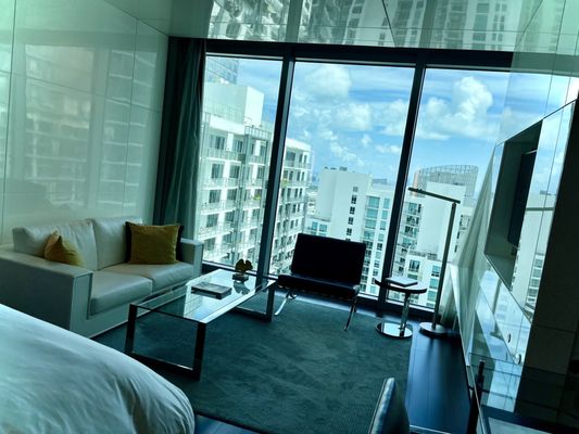 Hotel Beaux Arts, Autograph Collection by null