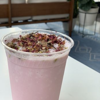 Happy Day - Collaboration with Vegan Milkshakes Company. Super bomb. Tasted like some rose gold. - Juice Bars & Smoothies Near Me - Portland, Oregon