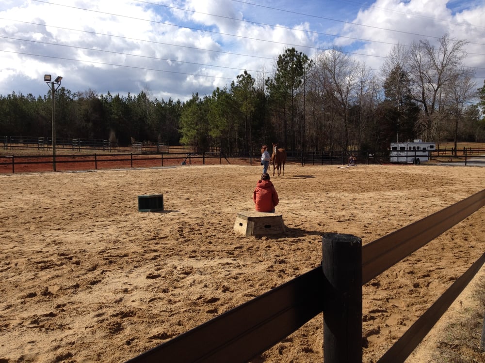 Whitt's End Horse Farm - equestrian in York, SC