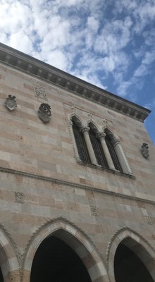 Piazza della Libertà by null