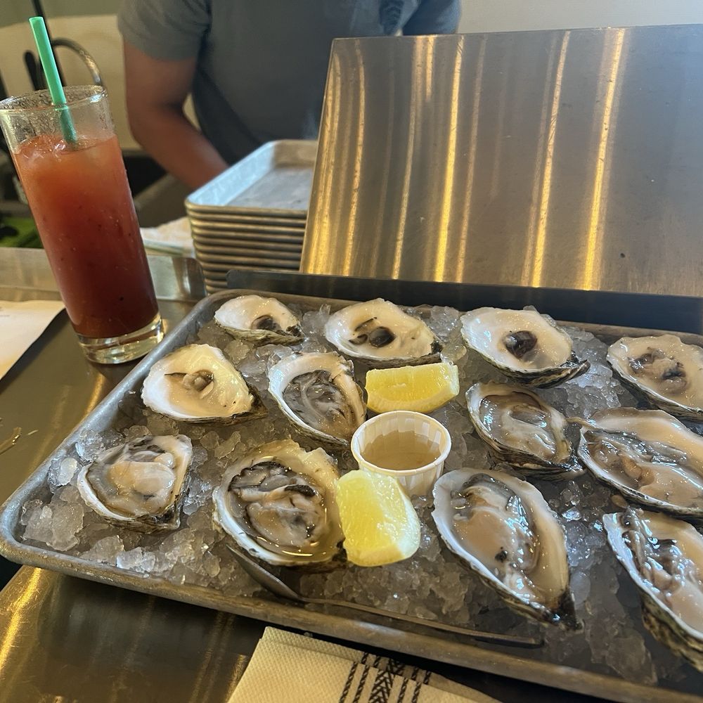 Freeport Oyster Bar - Bombazines the left six, the Besos Del Mar on the right. Oh, the FOB Bloody Mary is very fine. - Seafood Near Me - Freeport, Maine