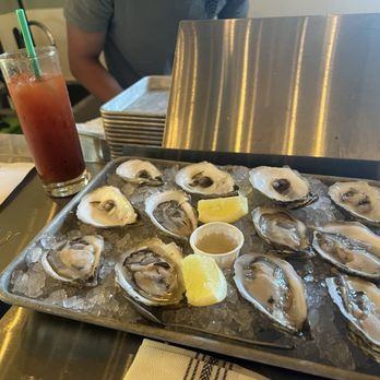 Freeport Oyster Bar - Bombazines the left six, the Besos Del Mar on the right. Oh, the FOB Bloody Mary is very fine. - Seafood Near Me - Freeport, Maine Freeport Oyster Bar - Bombazines the left six, the Besos Del Mar on the right. Oh, the FOB Bloody Mary is very fine. - Seafood Near Me - Freeport, Maine