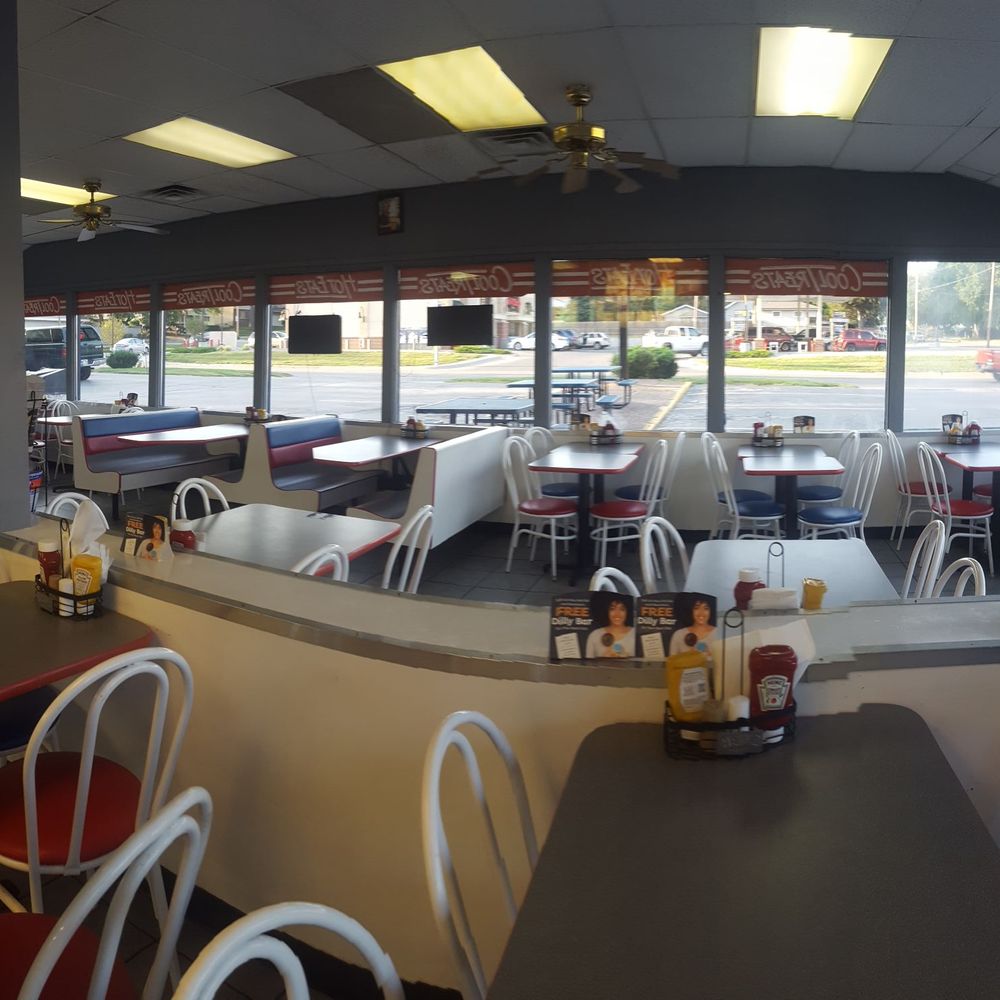 DQ Grill & Chill Restaurant - Lots of parking and seating, great for large groups and parties - Fast Food Near Me - Bellevue, Nebraska