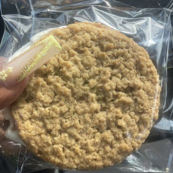 Bam's Vegan - Cream pie - Vegan Near Me - Dallas, Texas Bam's Vegan - Cream pie - Vegan Near Me - Dallas, Texas