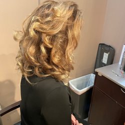 Allure Spa - Nail & Blowdry Bar