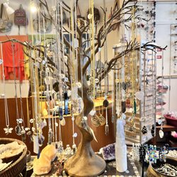 Dolma Handicrafts - Interior