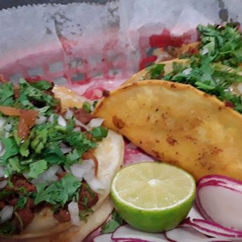 El Rancho Taqueria - Tacos queso birria and  Al pastor taco - Mexican Near Me - Eugene, Oregon