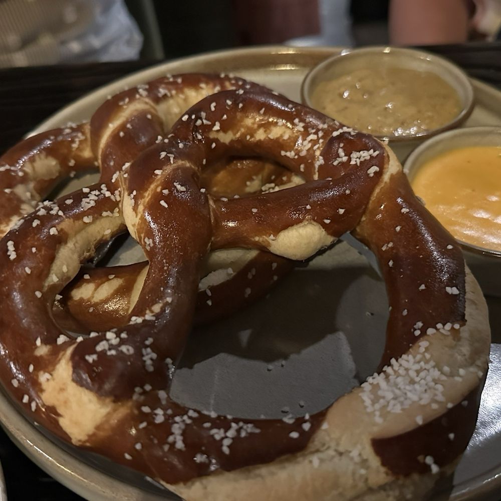 The Wolfe - Bavarian Pretzel Duo - American Near Me - New York, New York The Wolfe - Bavarian Pretzel Duo - American Near Me - New York, New York