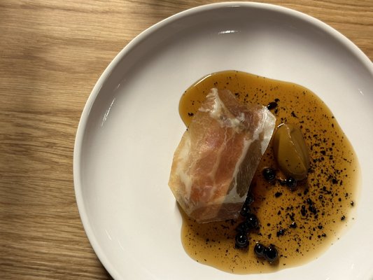 Restaurant Olo by null