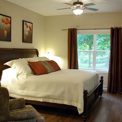 Antigonish Victorian Inn - The Garden Suite