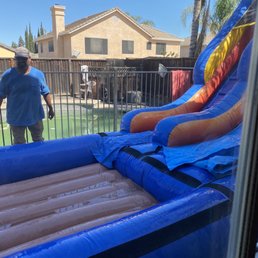 Saved the day due to broken motor in pool Saved the day due to broken motor in pool