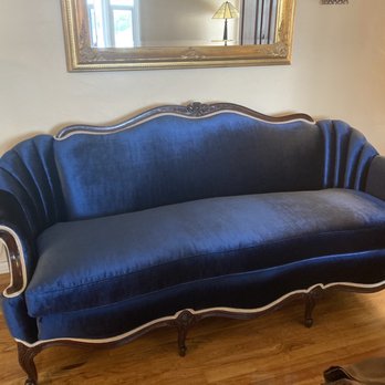 CR Custom Upholstery - Furniture Reupholstery Near Me - Orange, California