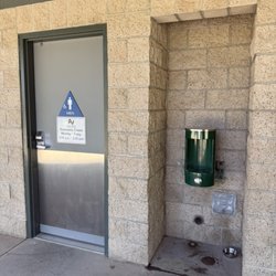 Aliso Viejo Community Park - Water refill next to the public bathroom