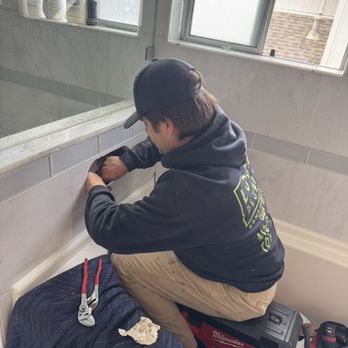 Local Plumbing - Shower valve leak repaired in San Rafael. - Plumbing Near Me - Sausalito, California Local Plumbing - Shower valve leak repaired in San Rafael. - Plumbing Near Me - Sausalito, California