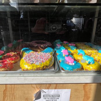 Bob's Donuts - Easter morning donuts - Donuts Near Me - San Francisco, California Bob's Donuts - Easter morning donuts - Donuts Near Me - San Francisco, California