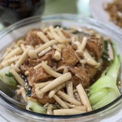 Golden City - Tofu and mushrooms