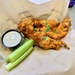 The Brass Tap - Frisco - 6 Chicken Wings, boom boom sauce, blue cheese