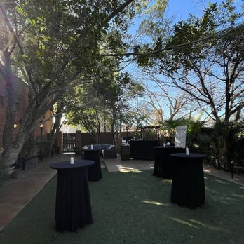 Regency Garden - Outdoor area for cocktail reception - Wedding Planning Near Me - Mesa, Arizona