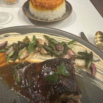Joon - Braised lamb with safran rice - Persian/Iranian Near Me - Vienna, Virginia Joon - Braised lamb with safran rice - Persian/Iranian Near Me - Vienna, Virginia