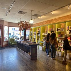 Novel - Books and more books!