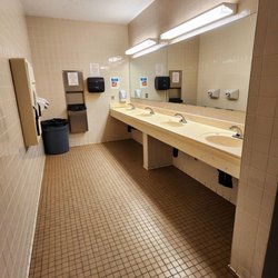 Alabama Welcome Center - Women's Restroom