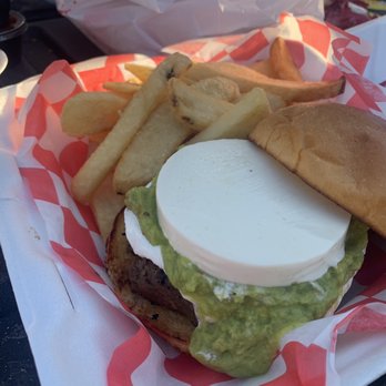 Lindburgers - California Burger - Burgers Near Me - Jupiter, Florida