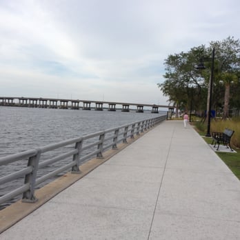 Bradenton Riverwalk - Riverwalk - Parks Near Me - Bradenton, Florida Bradenton Riverwalk - Riverwalk - Parks Near Me - Bradenton, Florida