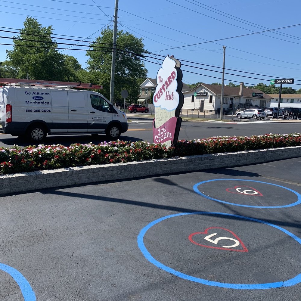 Custard Hut - a parking lot with a parking lot sign - Ice Cream & Frozen Yogurt Near Me - Somers Point, New Jersey Custard Hut - a parking lot with a parking lot sign - Ice Cream & Frozen Yogurt Near Me - Somers Point, New Jersey
