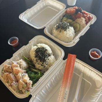 Poke District - half and half with wasabi and half and half with their spiciest sauce - Seafood Near Me - Orange, California Poke District - half and half with wasabi and half and half with their spiciest sauce - Seafood Near Me - Orange, California