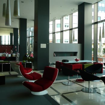 Ilunion Aqua 4 - Hotels Near Me - València, V