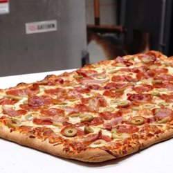 Firestone Pizza Wings & Shawarma - 3 topping slab/party pizza