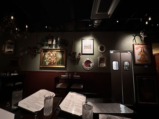 McRae's American Bistro & Cocktails by null