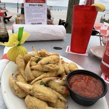 Crabs on the Beach - Crab claws - Seafood Near Me - Gulf Breeze, Florida