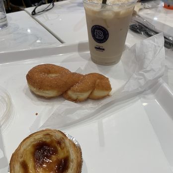 Paris Baguette - Bakeries Near Me - Tukwila, Washington