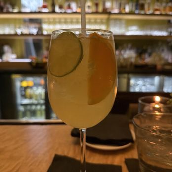 Hotel Healdsburg - Sangria - Hotels Near Me - Healdsburg, California
