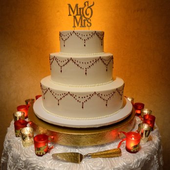 Mazzetti's Bakery - Bakeries Near Me - Pacifica, California