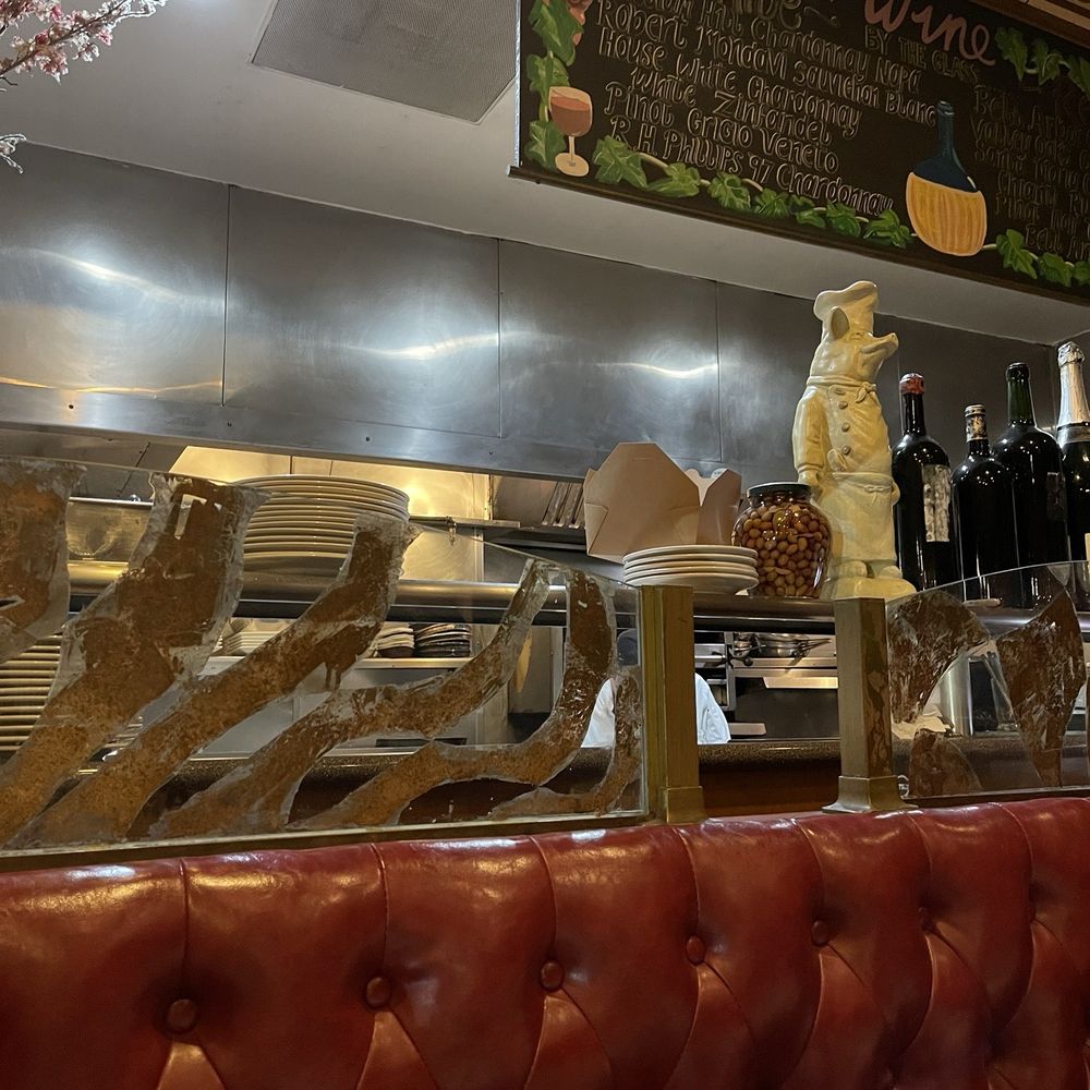 Cesario's - Interior inside - Italian Near Me - San Francisco, California