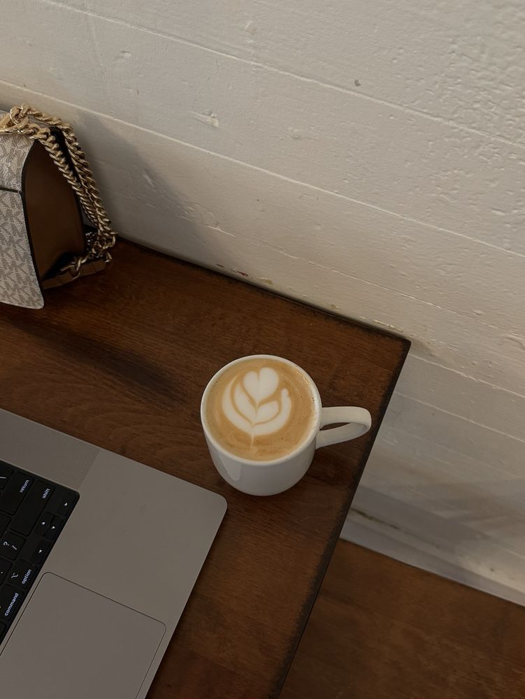 HOSCHTON COFFEE COMPANY Updated September 2024 44 Photos & 52