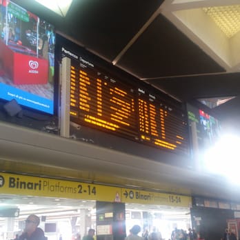 Napoli Stazione Centrale - Easy to read departures and arrivals. - Train Stations Near Me - Naples, NA